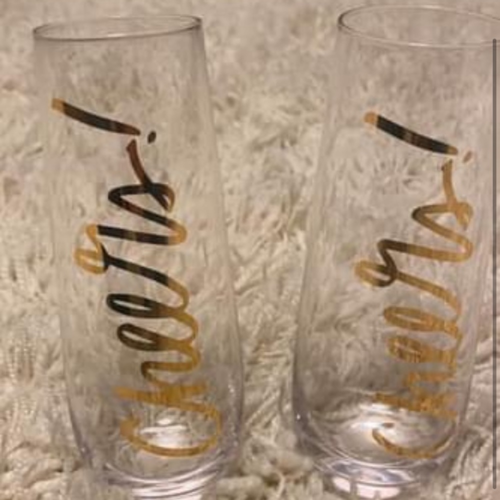Stemless champagne flutes